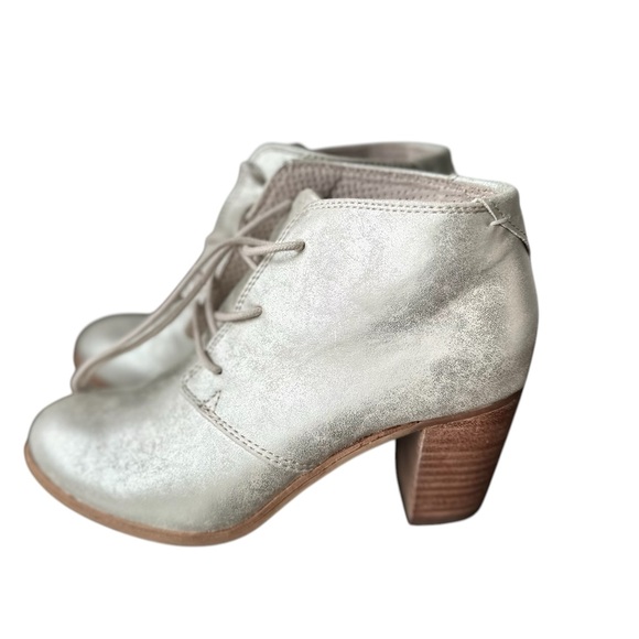 Toms Shoes - Toms Metallic Heeled Ankle Lace Up Bootie